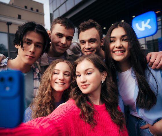 В честь Дня волонтера: VK расскажет, как провести праздник с пользой