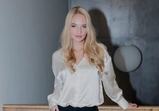 Елизавета Пескова,  Константин Богомолов, Полина Аскери и другие на презентации парка скульптур ММОМА и MOD