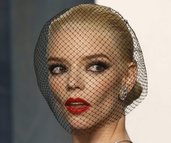 3 звезды, которых ты не подозревала в пластике