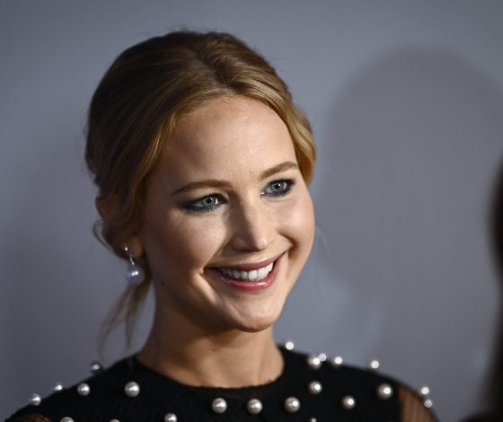 «Что бы вы сделали?»: Дженнифер Лоуренс ответила на слухи об измене с Лиамом Хемсвортом