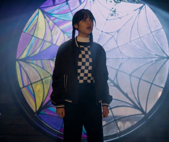 Звезду «Уэнсдэй» Дженну Ортегу раскритиковали в Сети. Поклонники считают, что она повела себя неуважительно