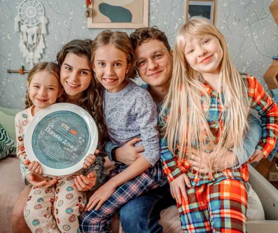 Прямое включение от Мирославы Карпович со съемок «Папиных дочек»: как теперь выглядит Маша Васнецова?