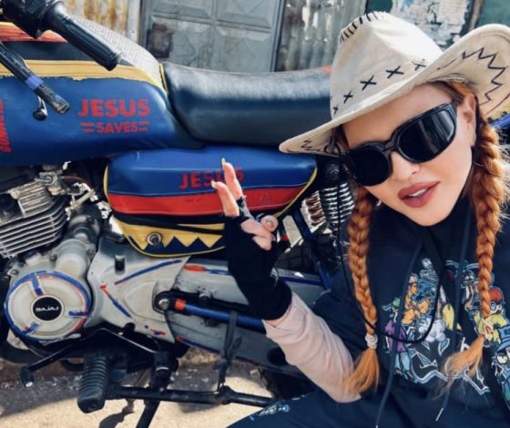 Всему виной соцсети: почему байопик о Мадонне отменили?