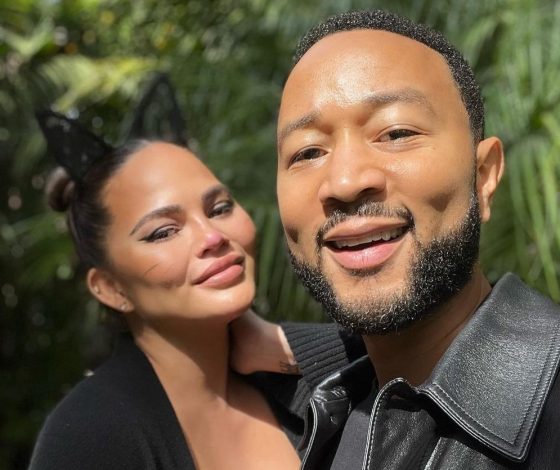 Крисси Тейген и Джон Ледженд показали новорожденного ребенка и раскрыли его имя