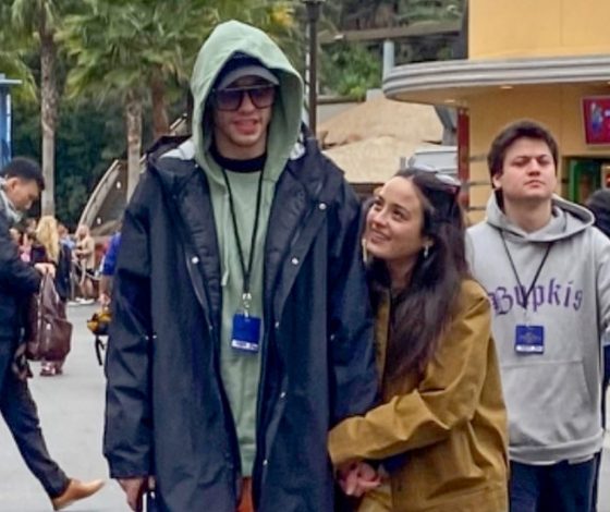 Новая история: Пит Дэвидсон встречается с Чейз Суи Уондерс