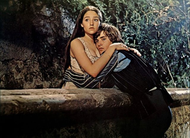 Спустя 55 лет: актеры картины «Ромео и Джульетта» подали в суд на киностудию, обвинив ее в сексуальной эксплуатации