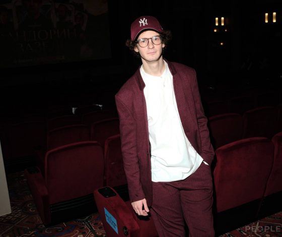 Софья Лебедева, Владислав Тирон, Сергей Горошко на премьере сериала «Фандорин. Азазель»