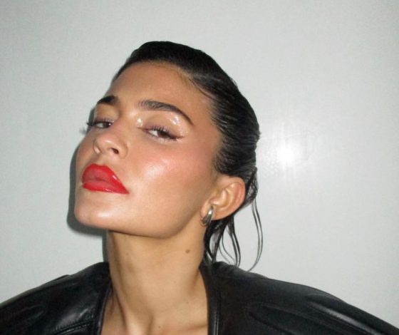 На фоне слухов о романе: машина Кайли Дженнер замечена у особняка Тимоти Шаламе