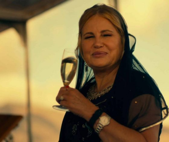 Режиссер «Белого лотоса» собирается снять приквел о героине Дженнифер Кулидж