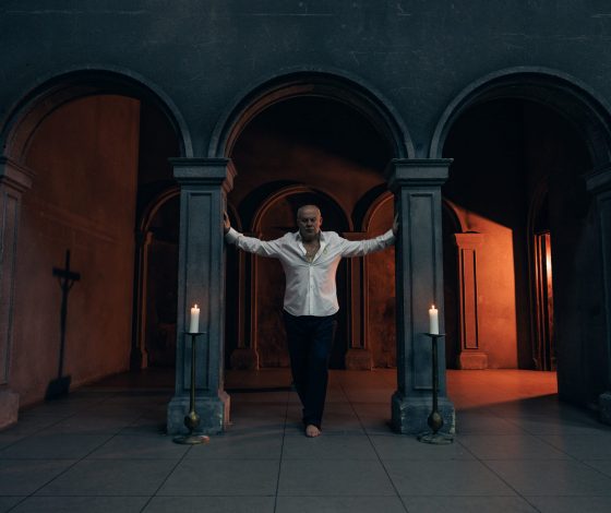 Обновляем плейлист к 23 февраля: что слушать?