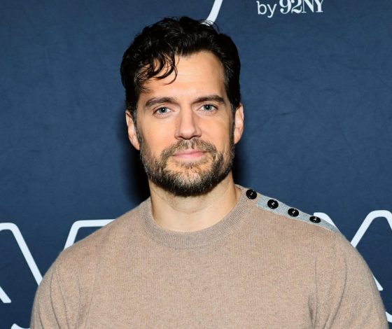 Редкий выход: Генри Кавилл вместе с возлюбленной замечены в Лондоне