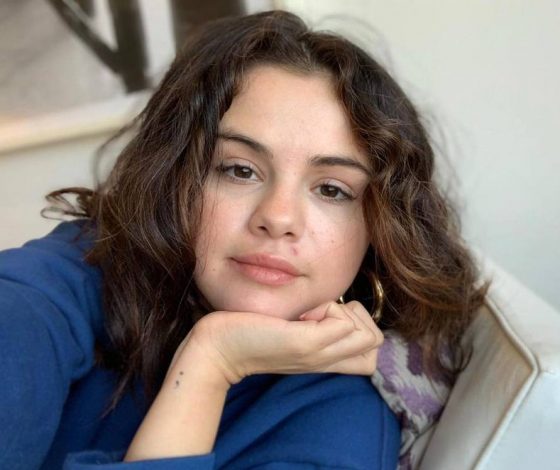 Поклонники Селены Гомес накинулись на Джастина Бибера