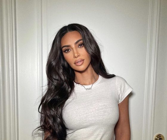 Одержимого поклонника Ким Кардашьян задержали около дома звезды