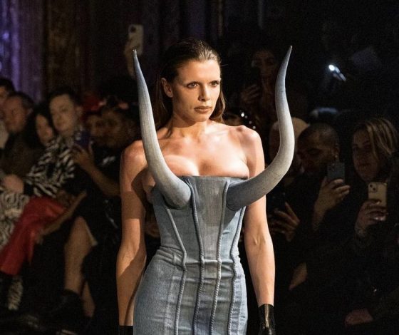 Джулия Фокс доказывает, что наставить рога можно даже при помощи платья