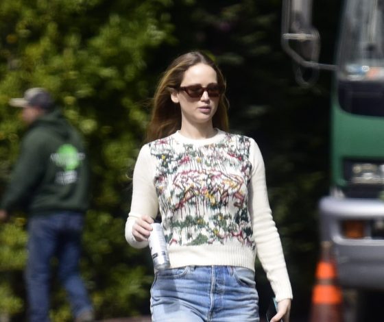 Спустя почти год после родов: в какой сейчас форме находится Дженнифер Лоуренс?