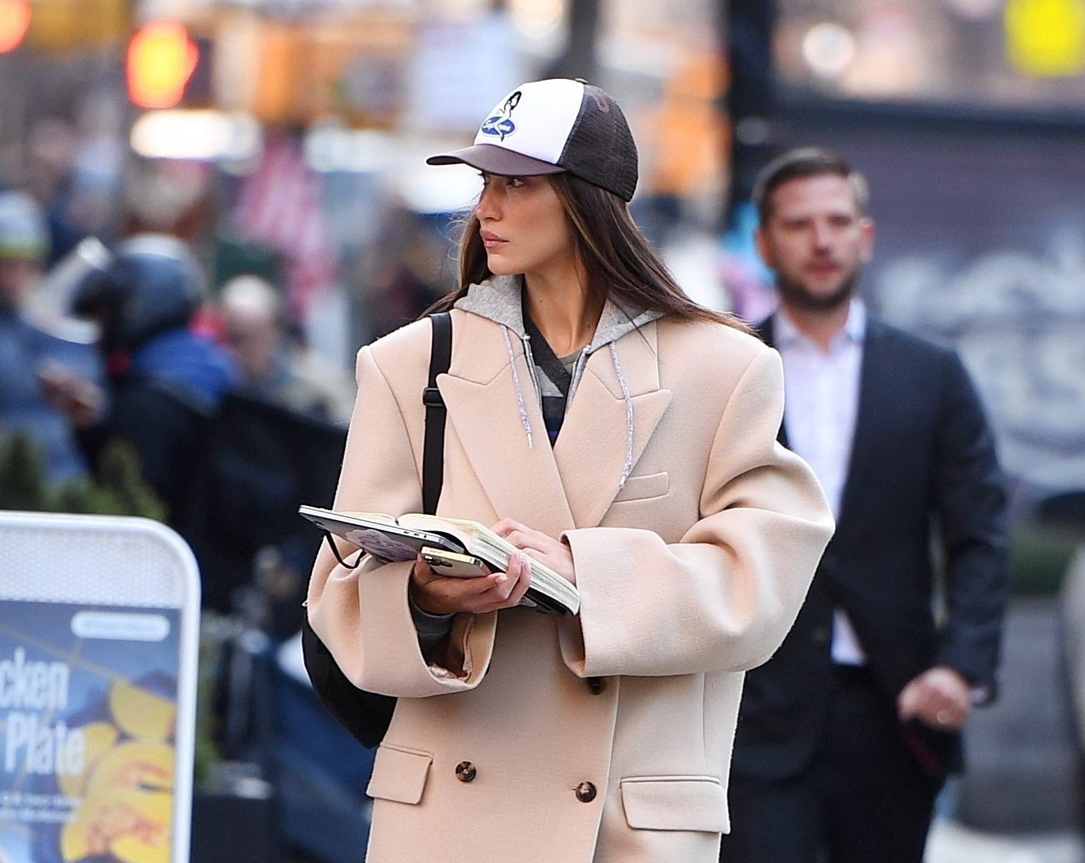 Spring is coming: Bella Hadid showed her image, which is indispensable for the hot seasons