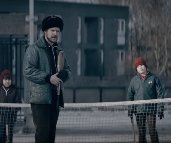 Так создавалась история: появилось видео со съемок фильма «Тетрис» с Никитой Ефремовым и Тэроном Эджертоном