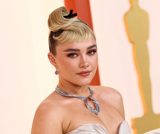 Флоренс Пью заморозила яйцеклетки из за болезни: подробности