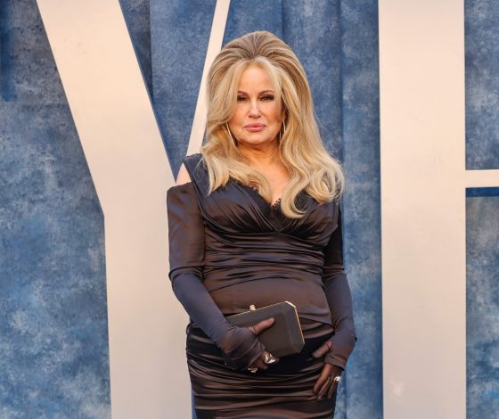 Дженнифер Кулидж объяснила, почему на самом деле у нее нет детей