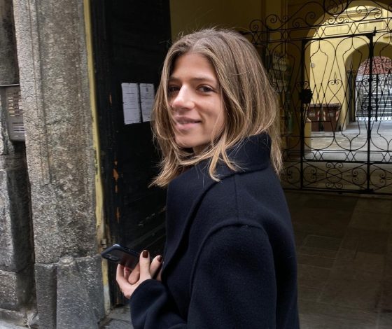 Зеленая богиня: Саша Новикова выложила фото в купальнике