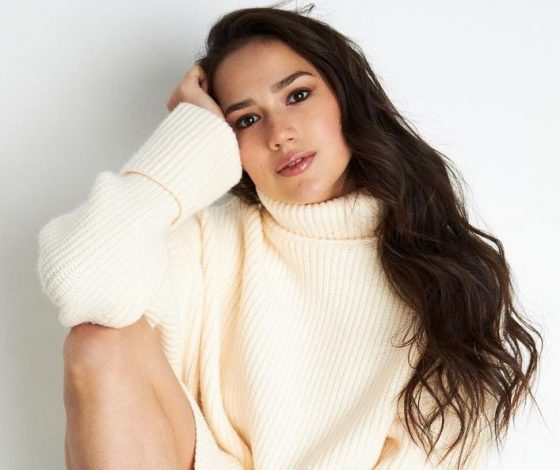 Что? 20-летнюю Алину Загитову сравнили с Моникой Белуччи