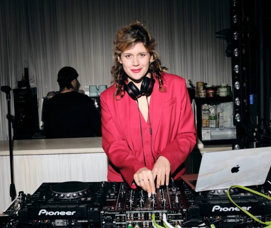 Анна Худоян, Алла Акперова, Ксения Дукалис и другие на вечеринке бренда 1811