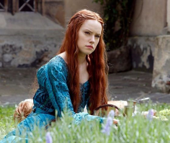 5 косметологических процедур, которые вернут густоту волос