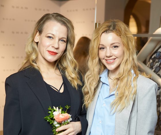 Александра Ребенок, Полина Аскери, Юлианна Караулова и другие на открытии корнера SHAN