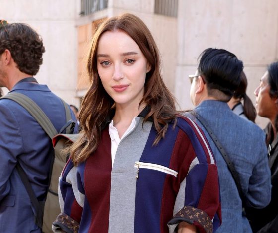 У звезды «Бриджертонов» Фиби Дайневор новый роман. Актрису засняли на свидании