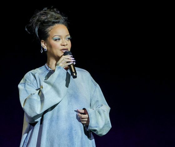 Рианна покинула пост генерального директора Savage X Fenty