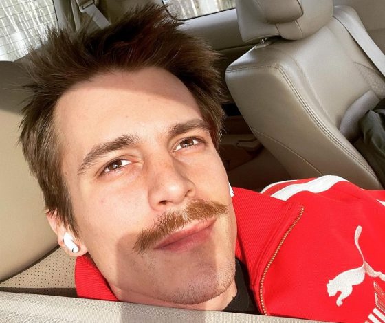 Редкое фото: мама Ивана Янковского показала, как развлекается с дочерью и невесткой