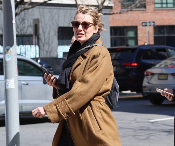 Пока все звезды были на Met Gala: Блейк Лайвли рассказала, как прошел ее вечер