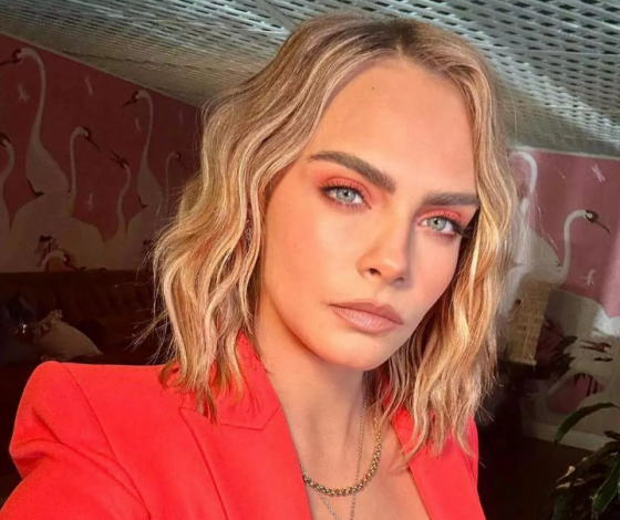 Кара Делевинь выглядит неузнаваемой на новых фото папарацци