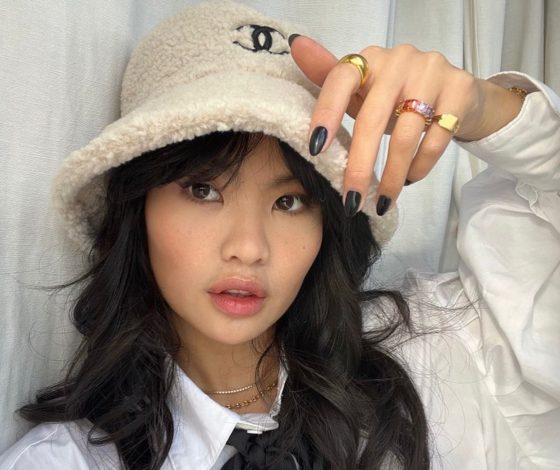 Новый тренд в маникюре — ногти в оттенке «мокрая кожа»