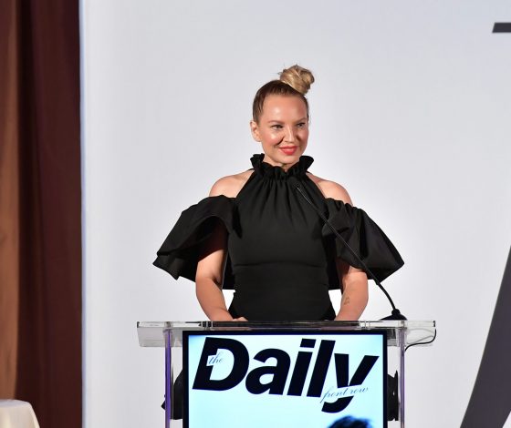 Певице Sia поставили диагноз «аутизм»