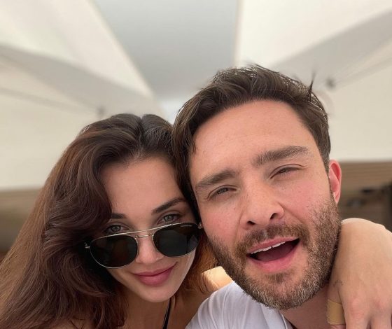 Не хуже Чака Басса: звезда сериала «Сплетница» Эд Вествик поразил подписчиков кадрами своего особняка