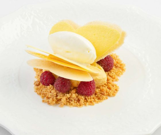 В рожке или стаканчике: где есть самое вкусное мороженое в Москве