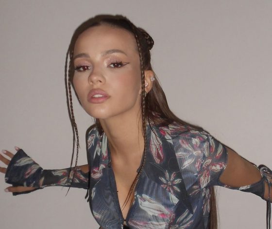 Валя Карнавал ответила хейтерам: «У всех нет настроения»