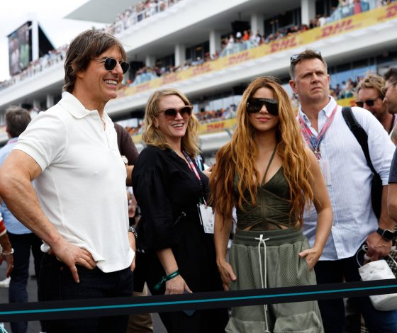 «Абсолютно загипнотизирован»: как развиваются отношения Шакиры и Тома Круза?