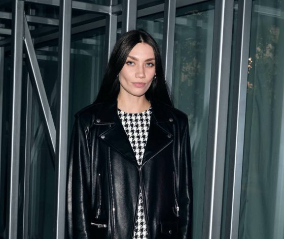 #ЛюдиГоворят: Карина Истомина беременна