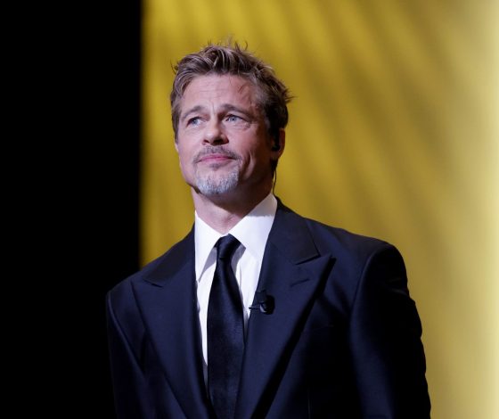 Брэд Питт впервые вышел в свет после резких высказываний его сына