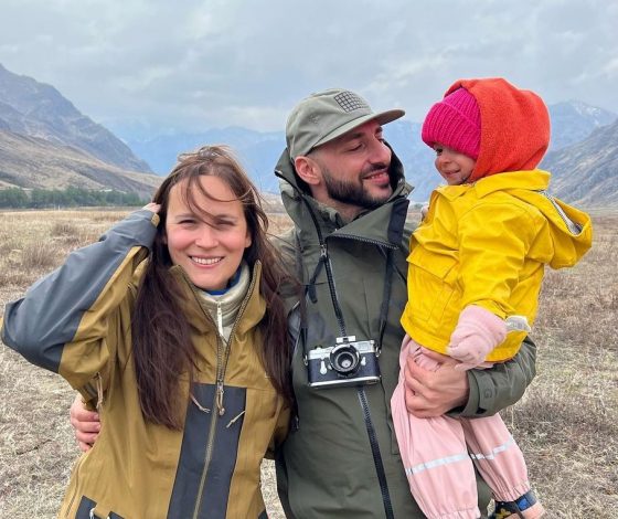 «У нас с тобой своя, ни на что не похожая связь»: L’One впервые показал дочь