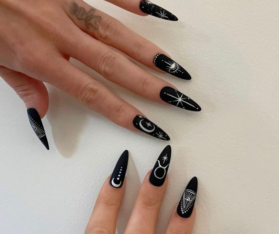 Маникюр по знаку зодиака – тренд, который стоит повторить в период ретроградного Меркурия