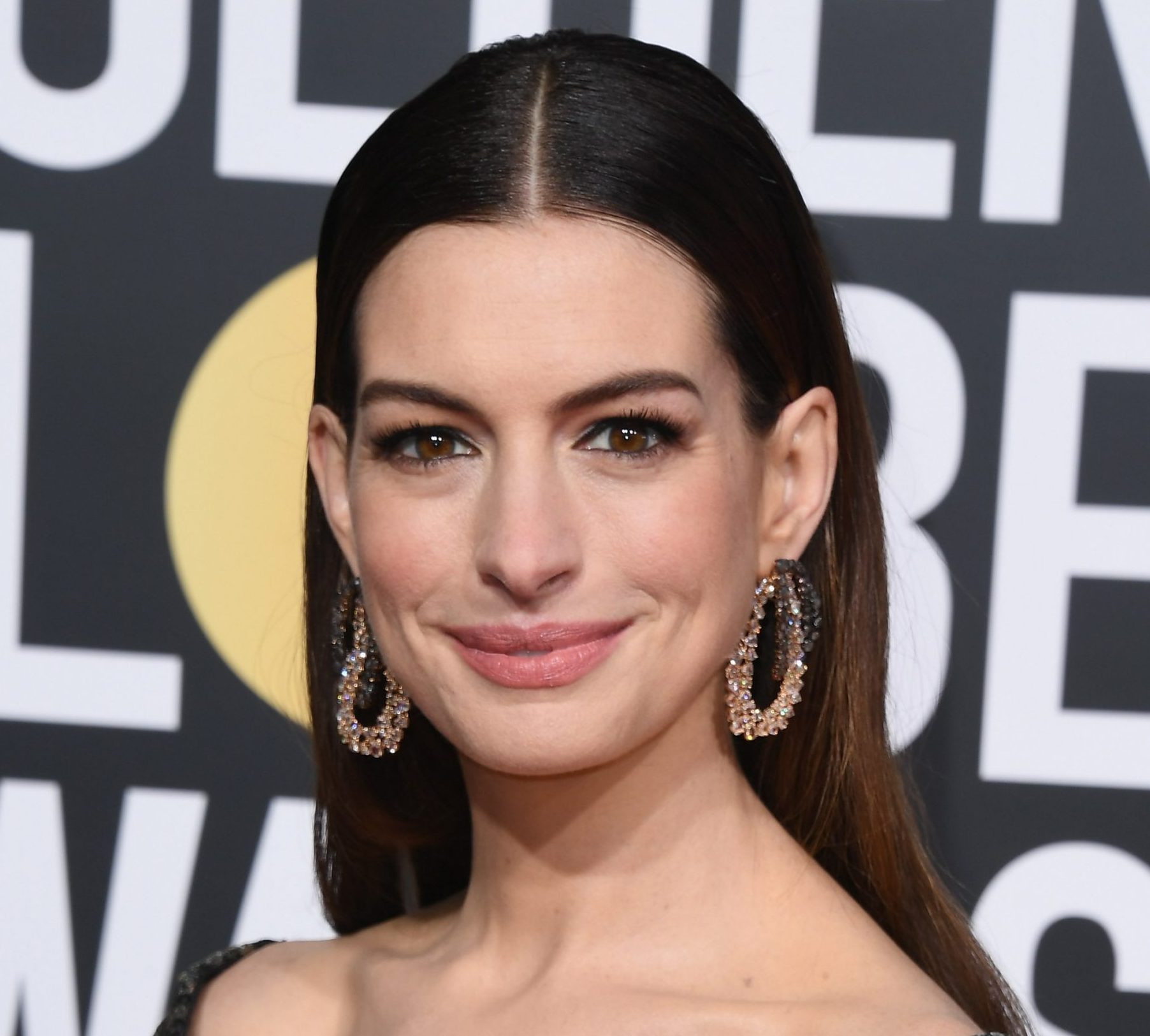 Anne Hathaway found herself in the middle of a scandal after a video of her went viral.  what’s wrong with him