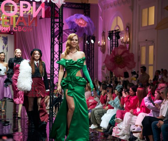 Юлия Барановская, Наталья Подольская, Самира Мустафаева и другие на показе детской коллекции «Министерства школьной моды» при поддержке Лины Дембиковой