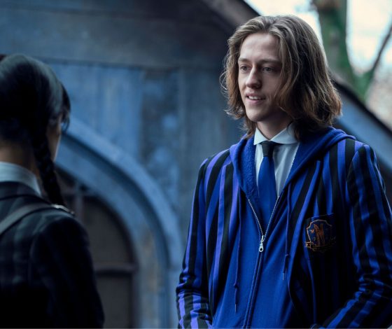 Перси Хайнс Уайт не снимется во втором сезоне «Уэнсдэй» после обвинений в изнасилованиях