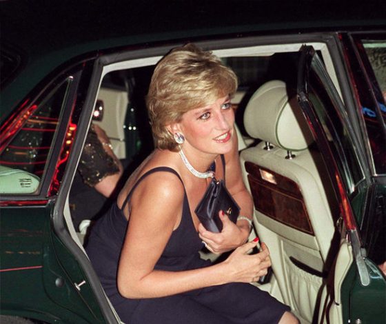 Топ-3 популярных теории о смерти принцессы Дианы
