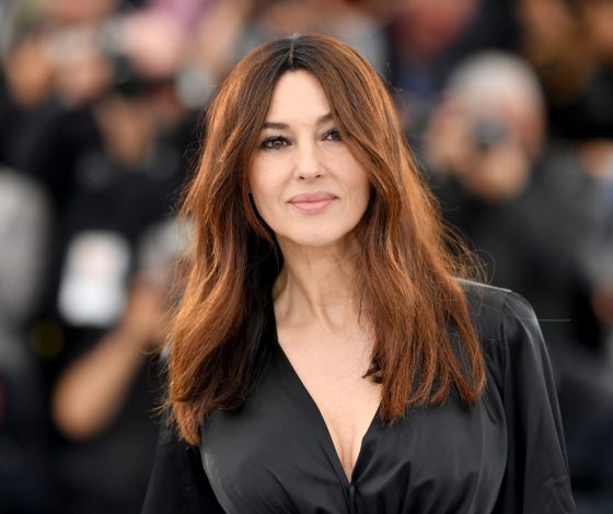 Младшая дочь Моники Беллуччи и Венсана Касселя столкнулась с волной осуждения из-за своих соцсетей