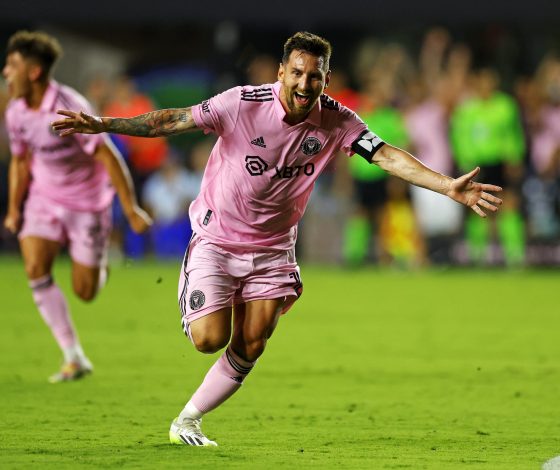 У кого-то еще есть вопросы? Лионель Месси стал самым титулованным футболистом в истории