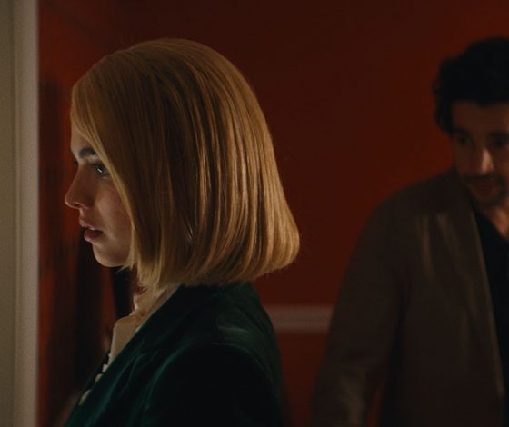 Стоп-слово: что делать, если партнер предлагает тебе секс втроем?